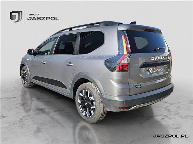 Dacia JOGGER Jogger 1.8 Full Hybrid 155 Journey MMT 7os. 2025