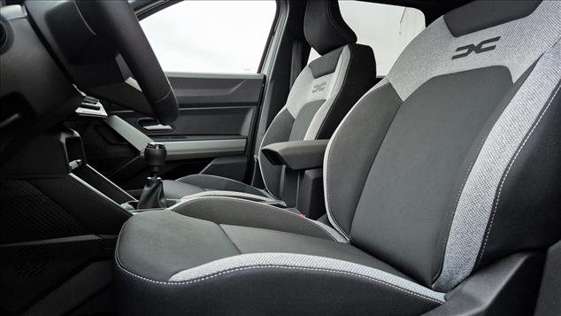 Dacia BIGSTER Bigster 1.2 TCe mHEV ECO-G Journey 2025