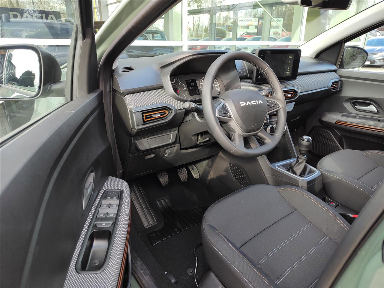 2023 Dacia Sandero Stepway Extreme - Stunning HD Photos, Videos, Specs,  Features & Price - DailyRevs