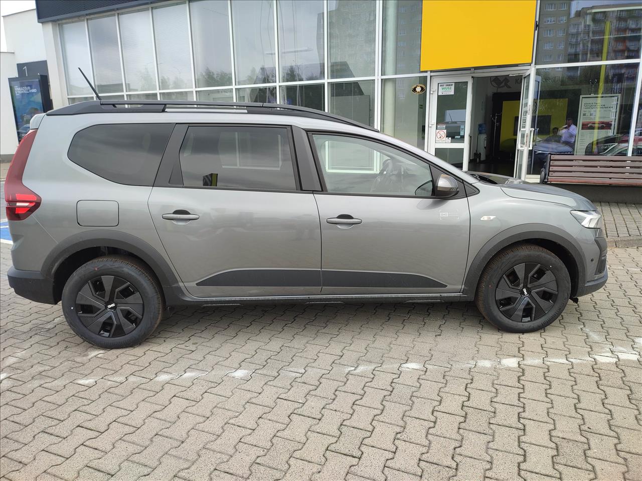 Dacia JOGGER Jogger 1.0 TCe Expression LPG 2024